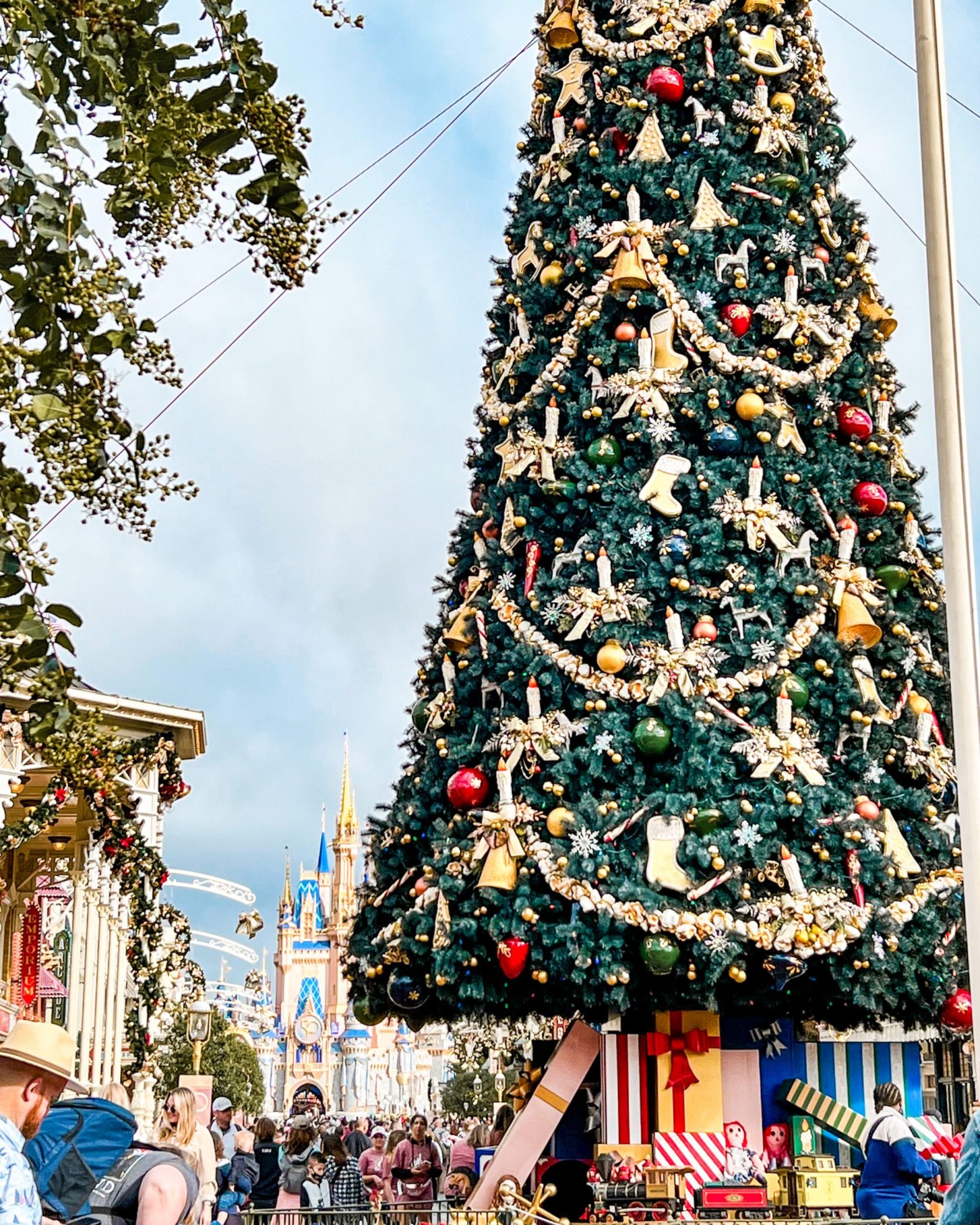 Navidad en Disney World cómo celebrar la mejor época del año Disney
